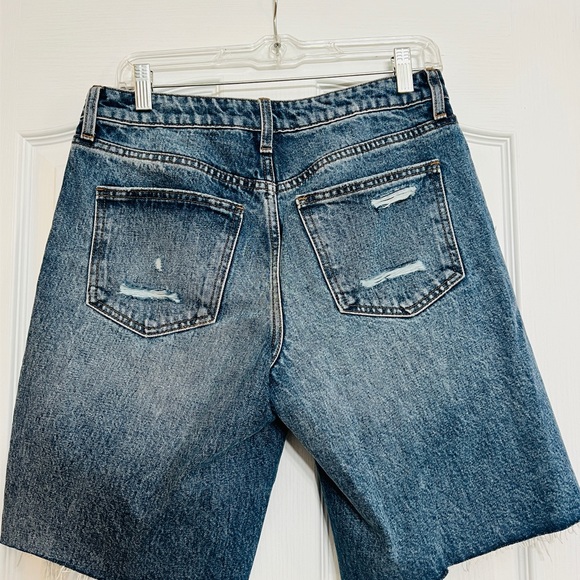 Kut from the Kloth Blue Distressed Denim Shorts - Picture 2 of 4